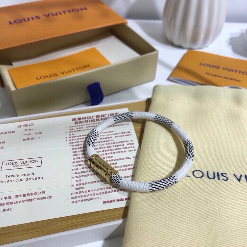 BestValue Louis Vuitton Bracelets 256749
