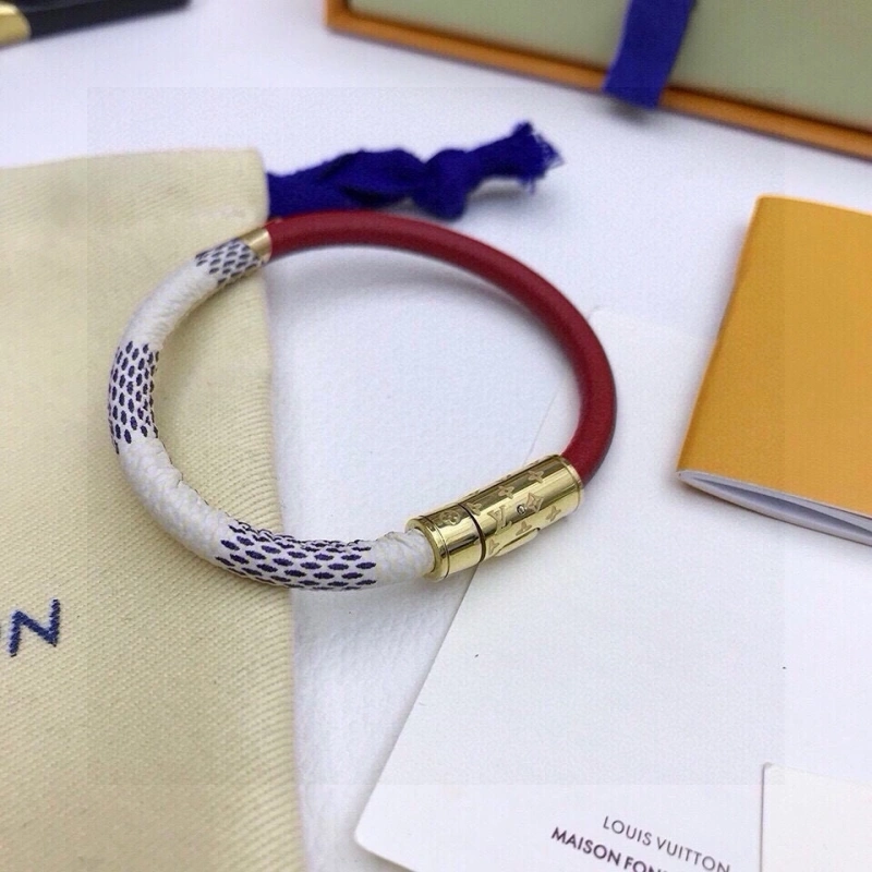 Louis Vuitton Bracelets Classic 256761