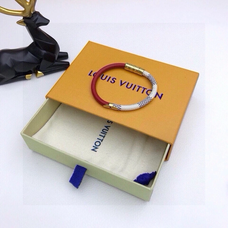 Louis Vuitton Bracelets Classic 256761