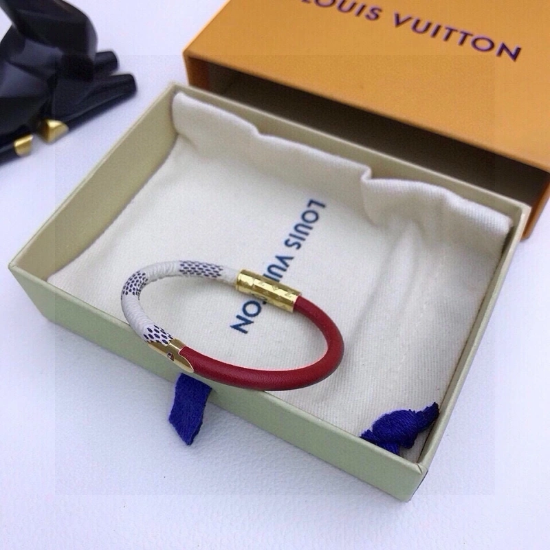 Louis Vuitton Bracelets Classic 256761