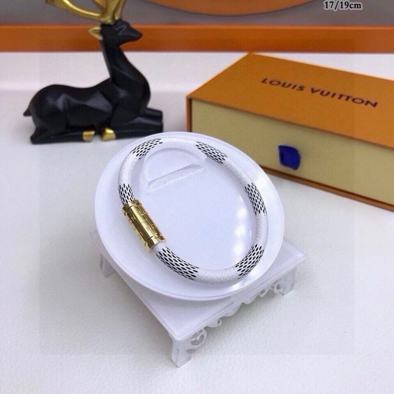 Practical Louis Vuitton Bracelets 256699