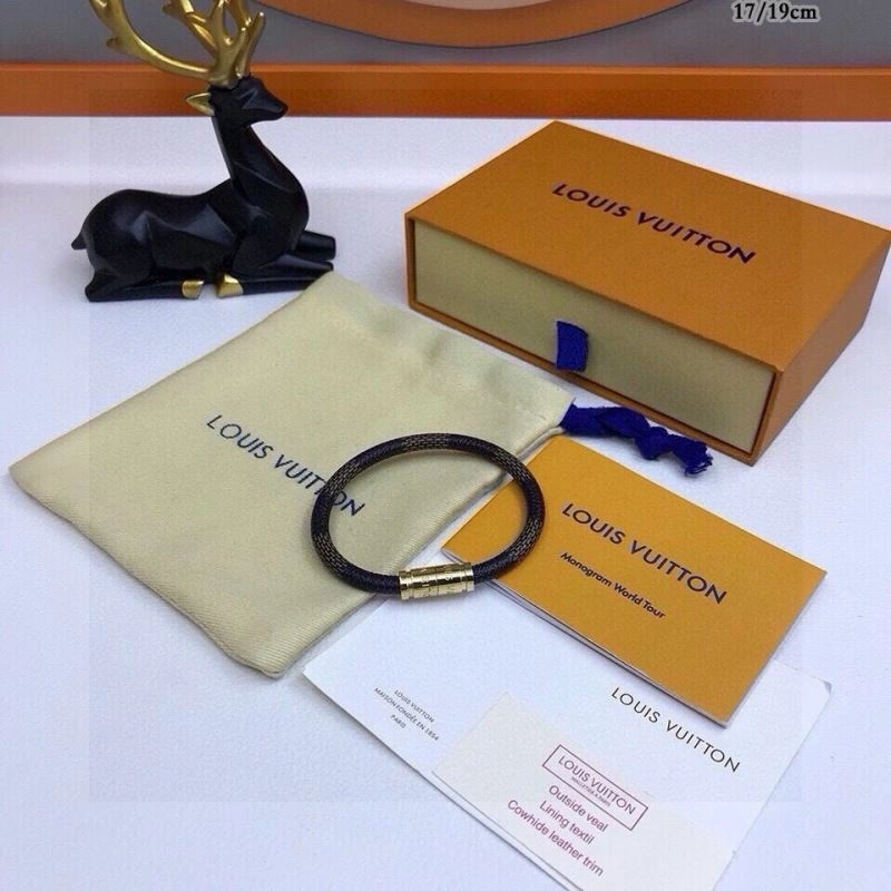 Bright Louis Vuitton Bracelets 256703
