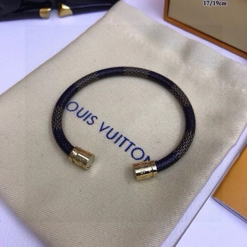 Bright Louis Vuitton Bracelets 256703