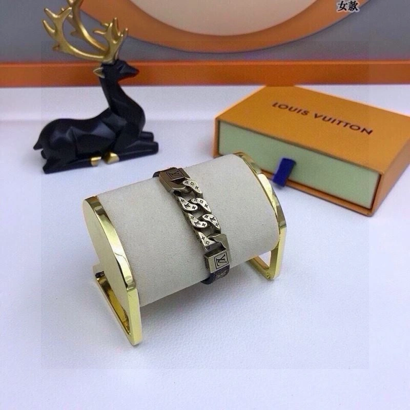Louis Vuitton Bracelets MultiPurpose 256697