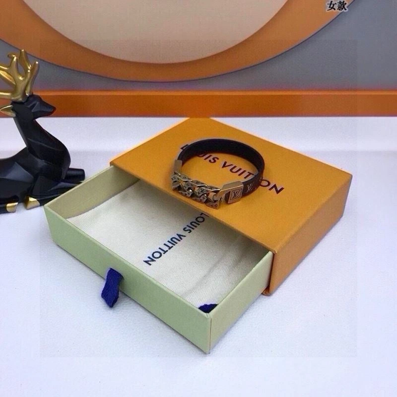 Louis Vuitton Bracelets MultiPurpose 256697