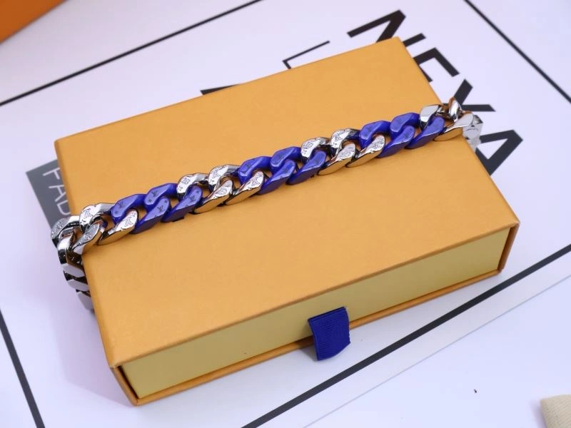 Unisex Louis Vuitton Bracelets 256691
