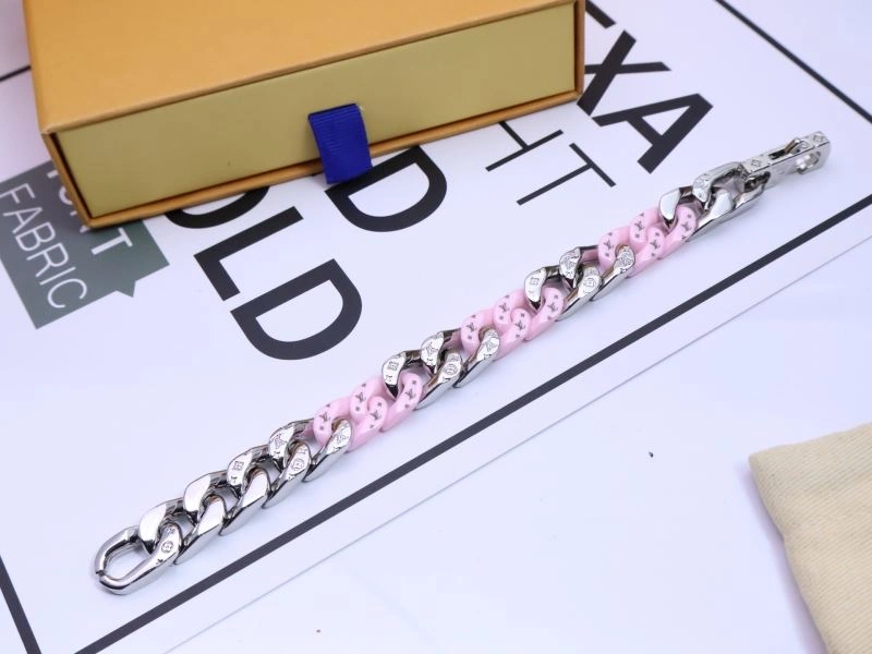 Louis Vuitton Bracelets Sophisticated 256689