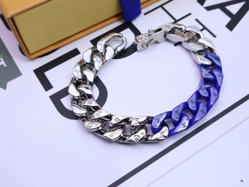 Louis Vuitton Bracelets Durable 256686