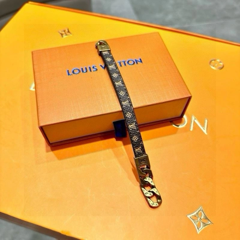 Louis Vuitton Bracelets ComfortFit 256679