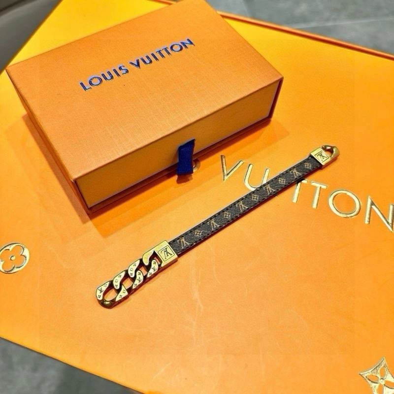 Louis Vuitton Bracelets FastDry 256680
