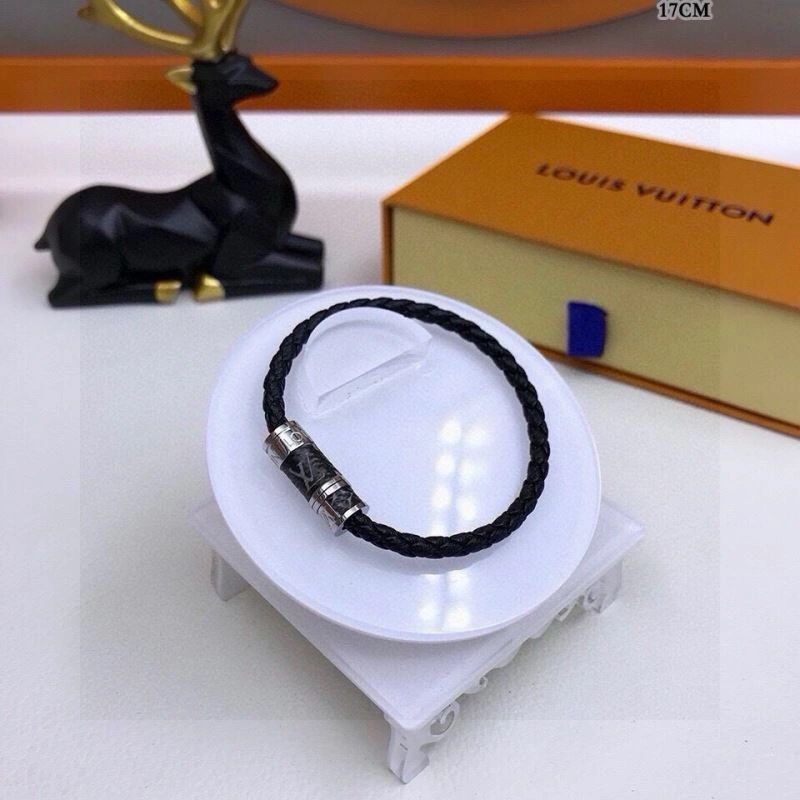 Louis Vuitton Bracelets Cozy 256674