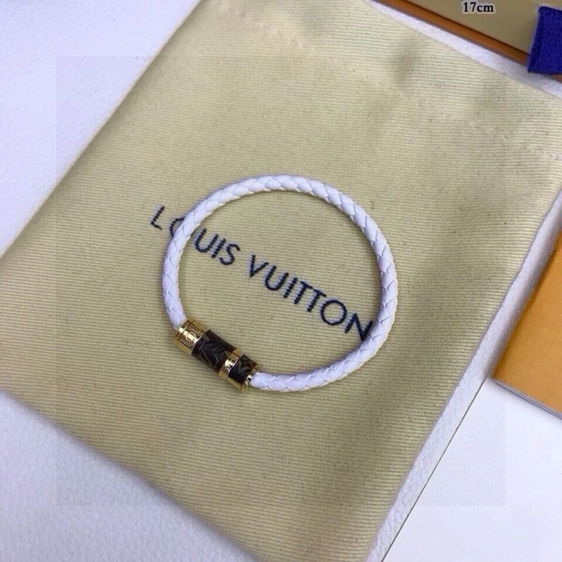 Louis Vuitton Bracelets Trendsetting 256672