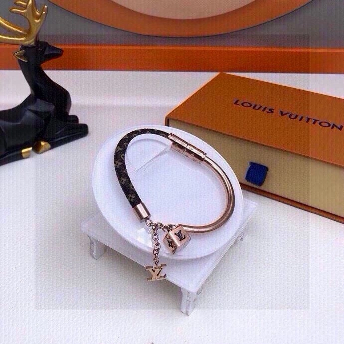Youthful Louis Vuitton Bracelets 256682