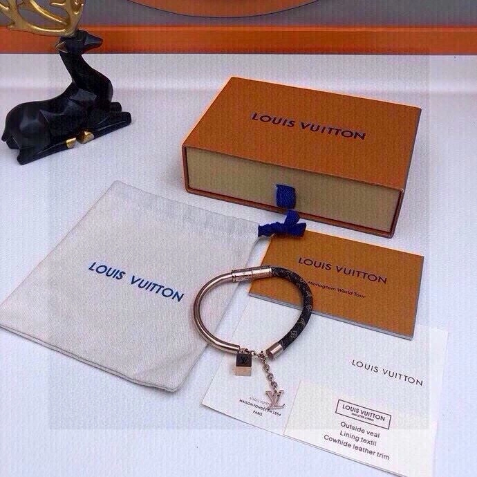 Youthful Louis Vuitton Bracelets 256682