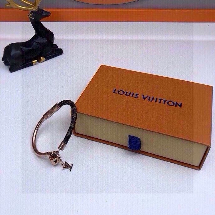 Youthful Louis Vuitton Bracelets 256682