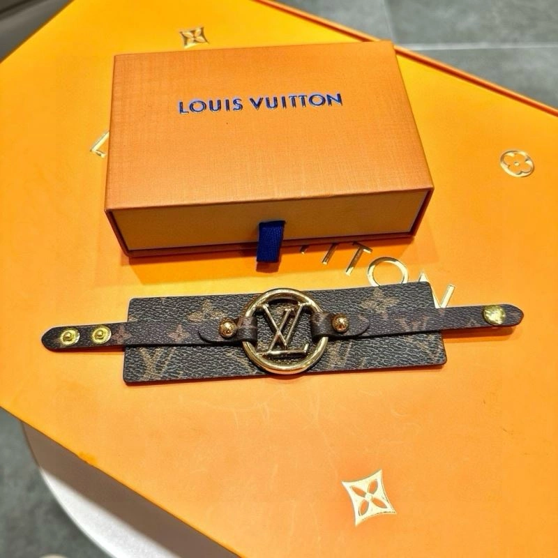 Louis Vuitton Bracelets EyeCatching 256654
