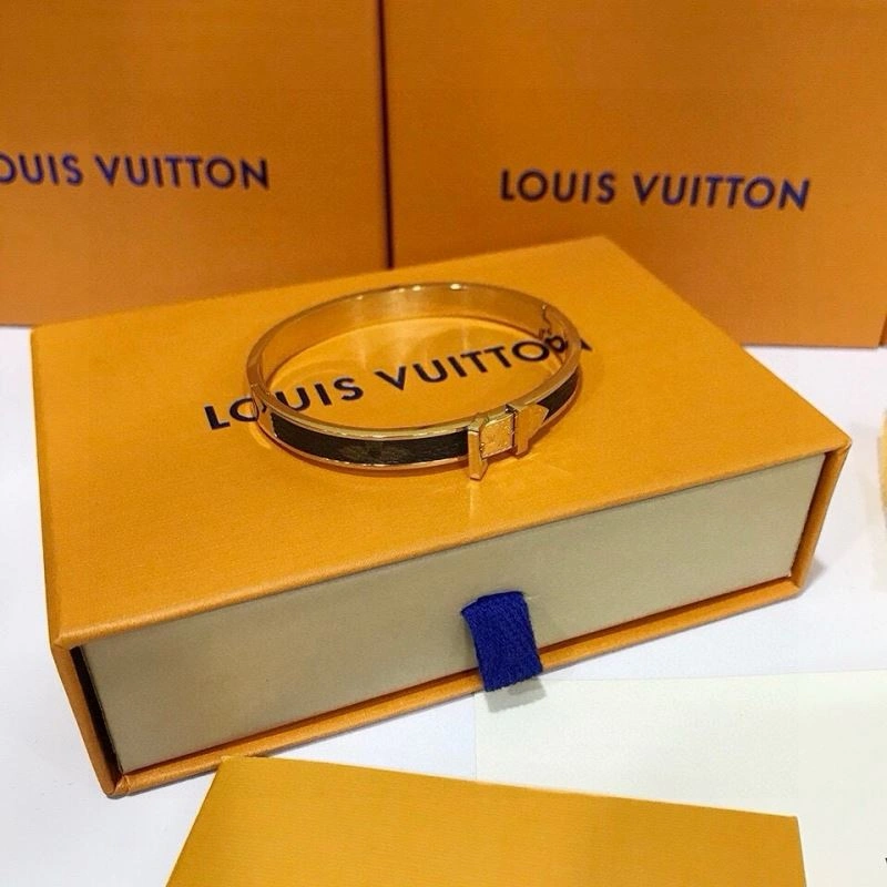 Thermal Louis Vuitton Bracelets 256676