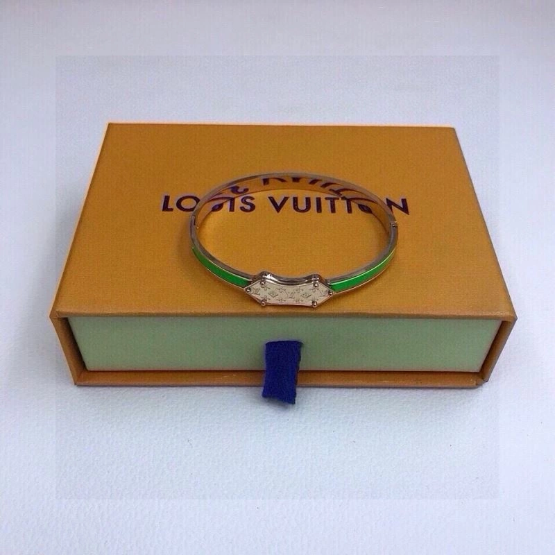Affordable Louis Vuitton Bracelets 256667