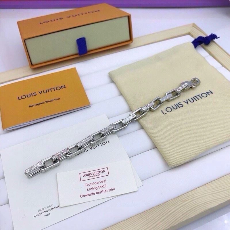 Louis Vuitton Bracelets Vibrant 256678