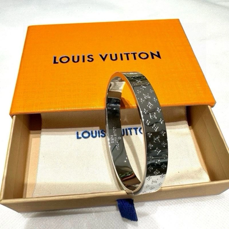 Bright Louis Vuitton Bracelets 256651