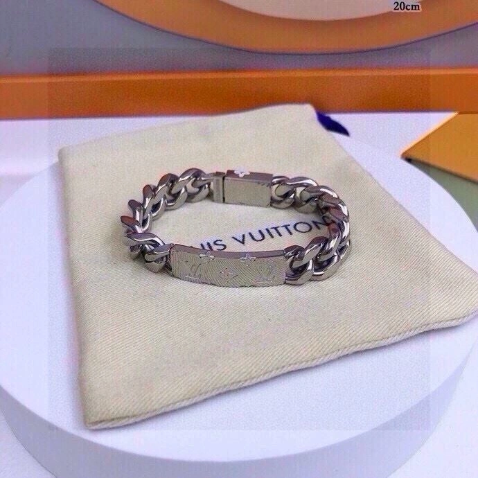 Bright Louis Vuitton Bracelets 256688