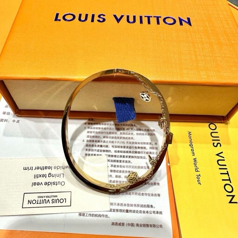 Louis Vuitton Bracelets TimelessDesign 256648