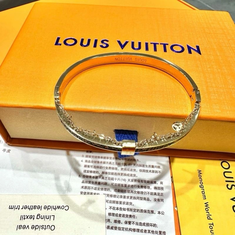 Louis Vuitton Bracelets TimelessDesign 256648