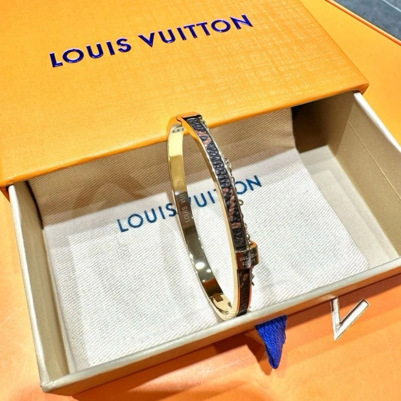 Louis Vuitton Bracelets TimelessDesign 256648