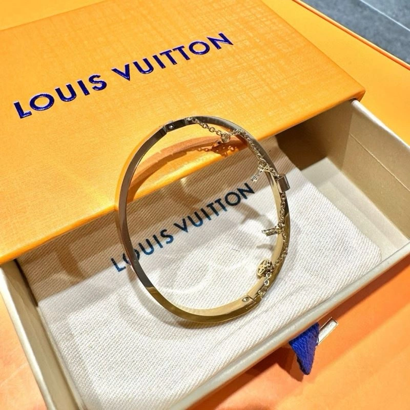 Louis Vuitton Bracelets TimelessDesign 256648