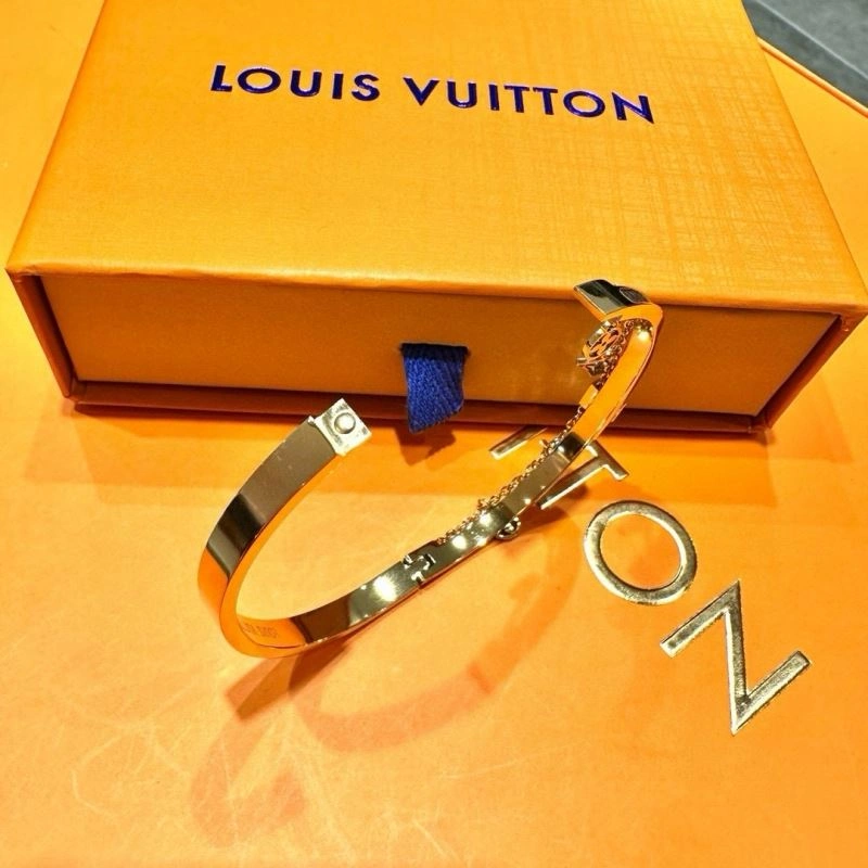 Louis Vuitton Bracelets TimelessDesign 256648