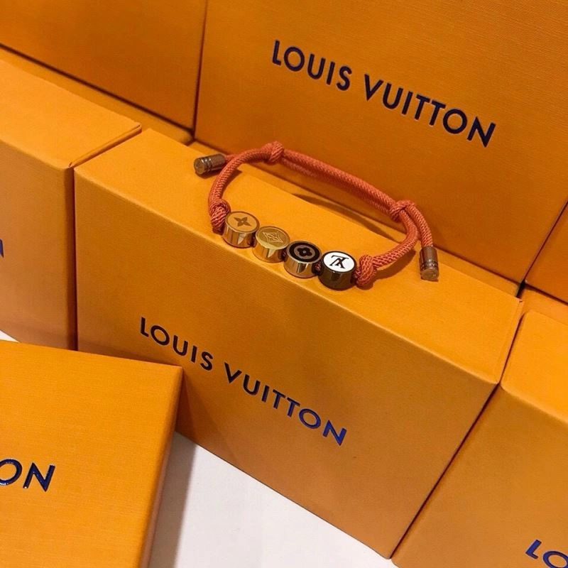 DailyWear Louis Vuitton Bracelets 256649