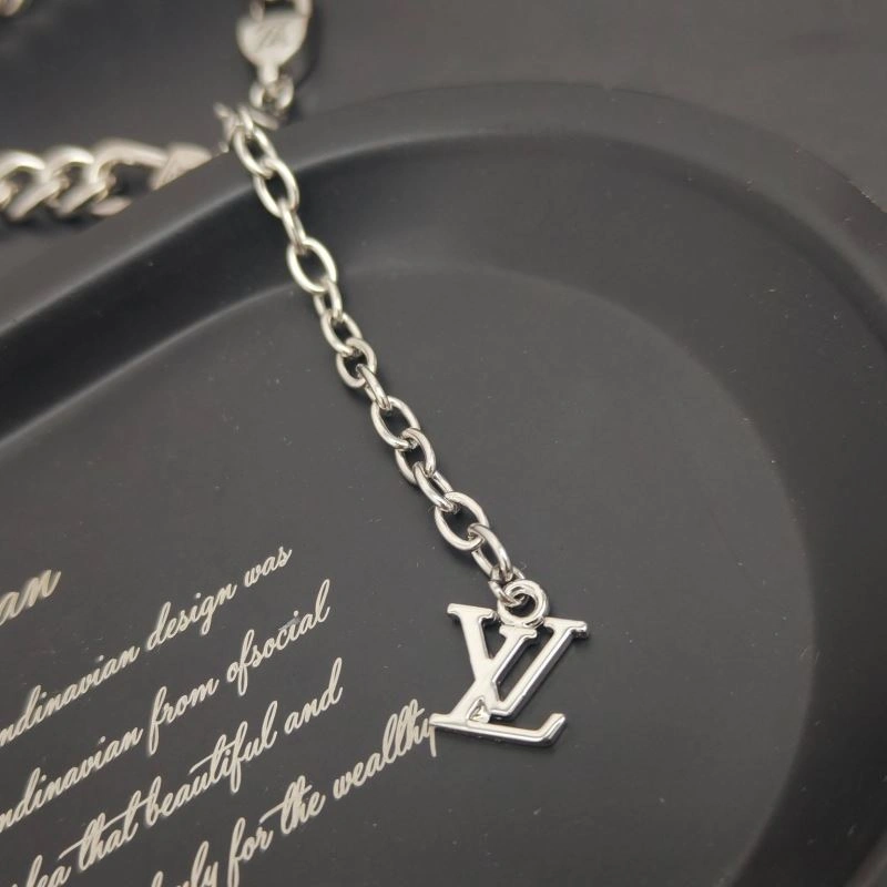 Louis Vuitton Bracelets WrinkleFree 256643