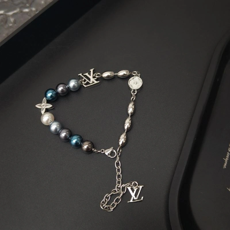 WeatherProof Louis Vuitton Bracelets 256620
