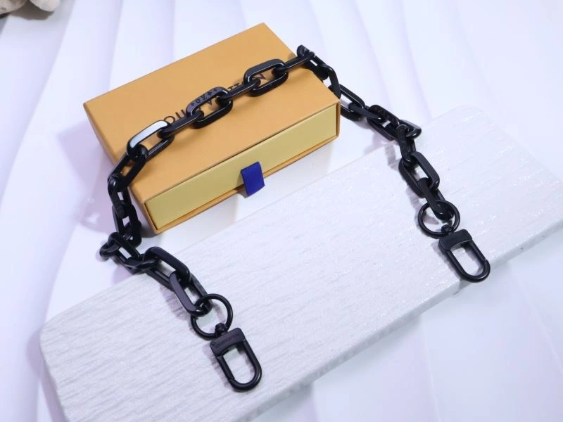 SoftTouch Louis Vuitton Bracelets 256618