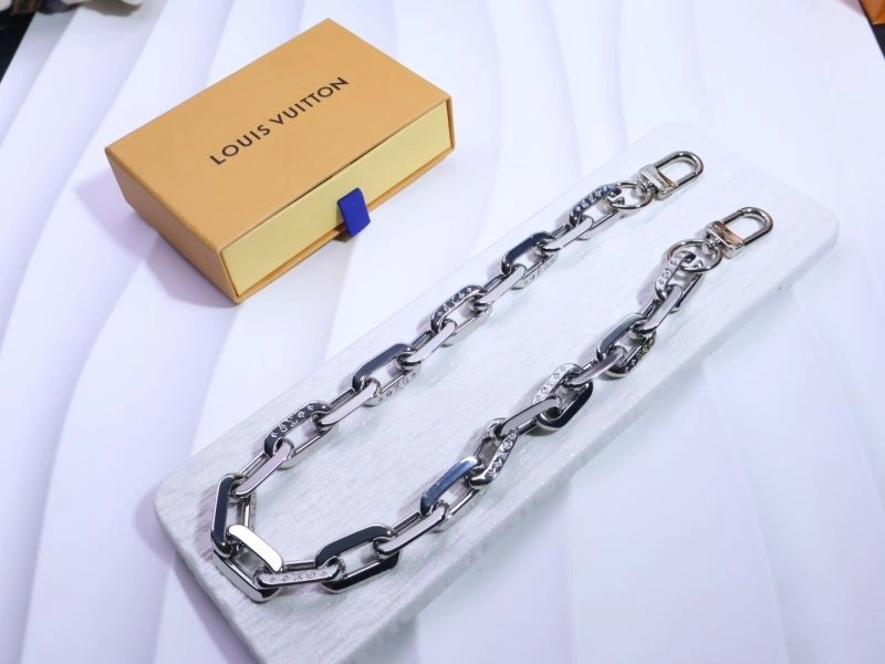 Louis Vuitton Bracelets SmoothTexture 256617