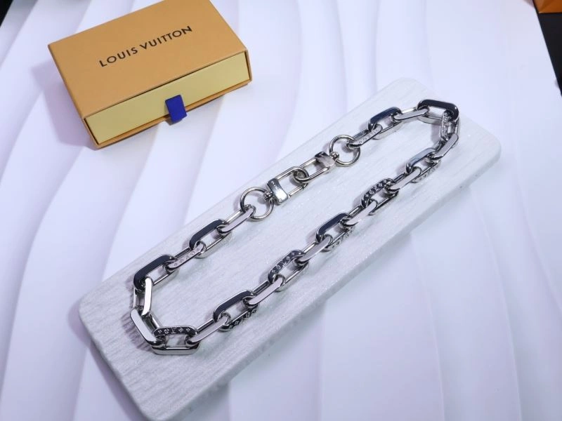 Louis Vuitton Bracelets SmoothTexture 256617