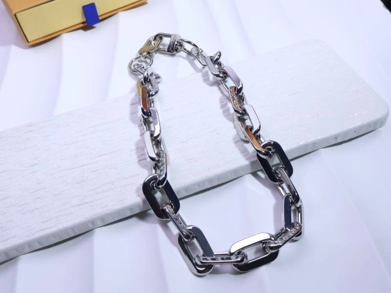 Louis Vuitton Bracelets SmoothTexture 256617