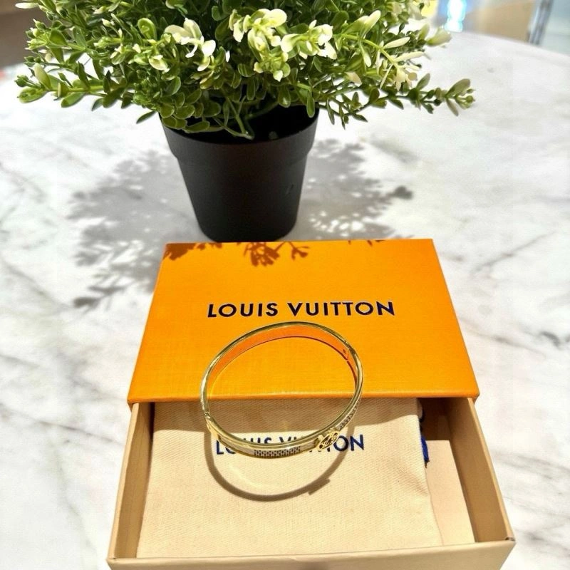 Louis Vuitton Bracelets HighPerformance 256637