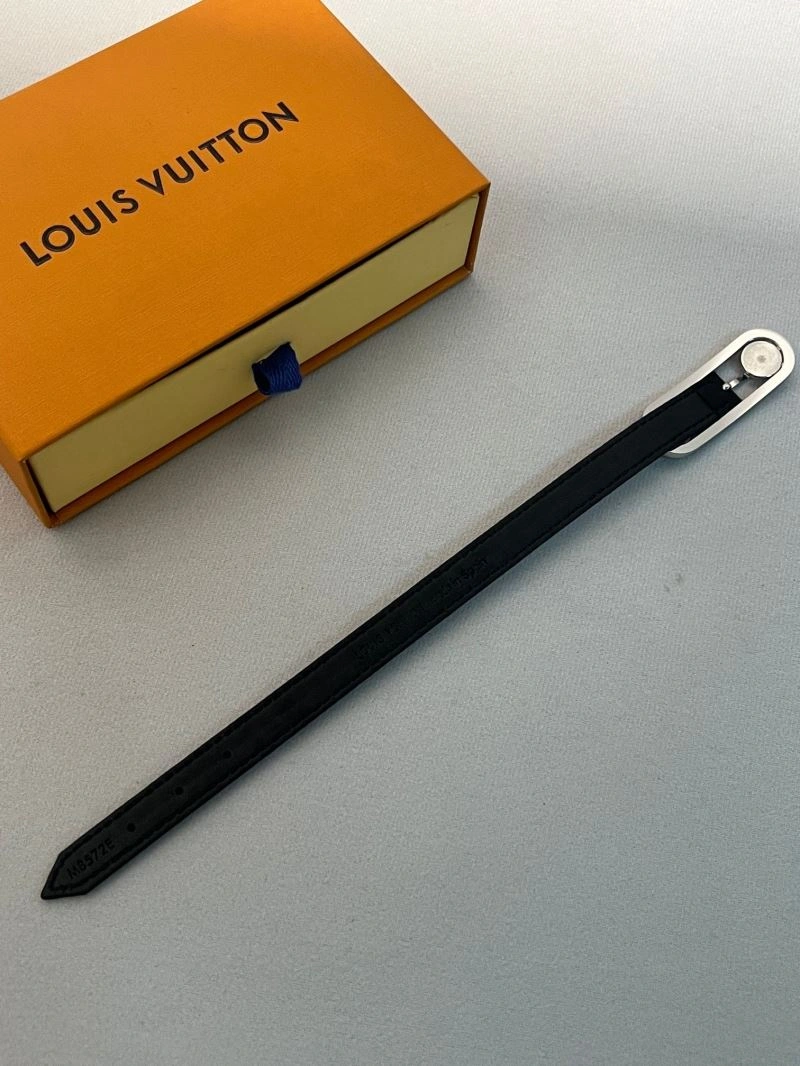 Louis Vuitton Bracelets Breathable 256624