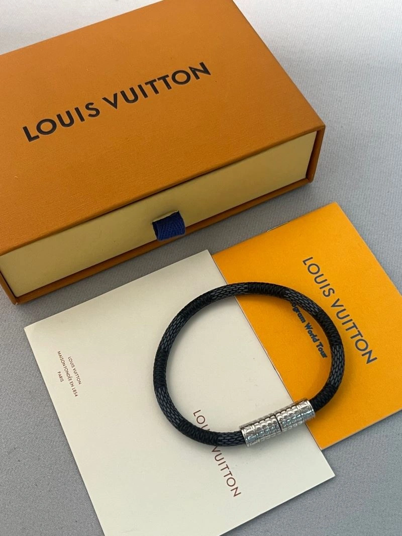 QuickDry Louis Vuitton Bracelets 256633