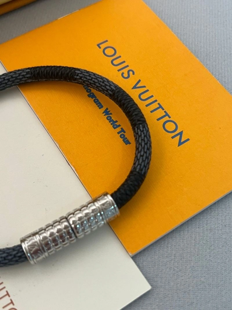 QuickDry Louis Vuitton Bracelets 256633