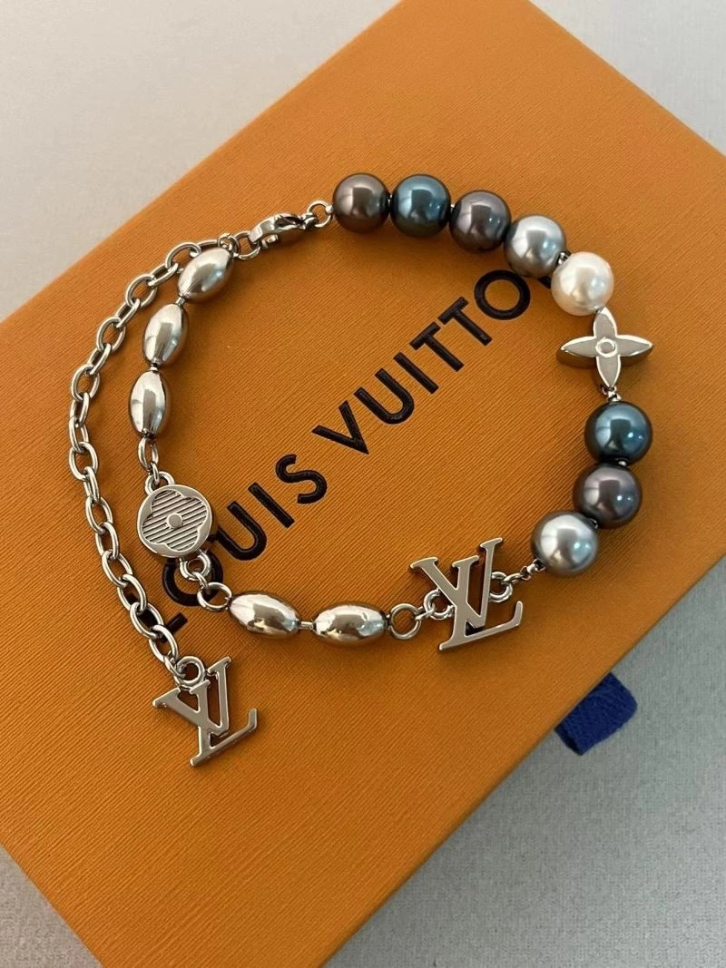 EasyMatch Louis Vuitton Bracelets 256623