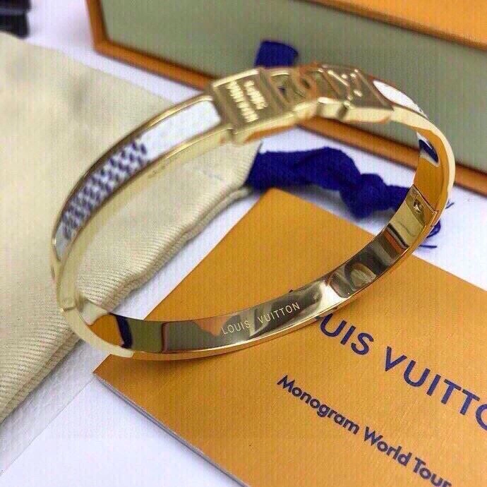 WeatherProof Louis Vuitton Bracelets 256636