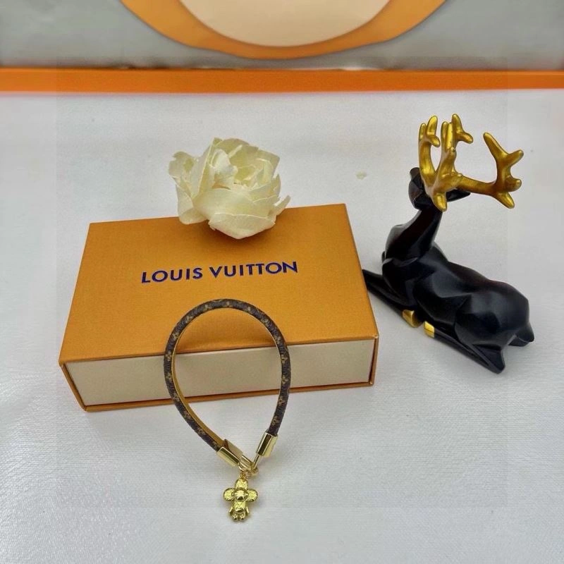 Vibrant Louis Vuitton Bracelets 256619