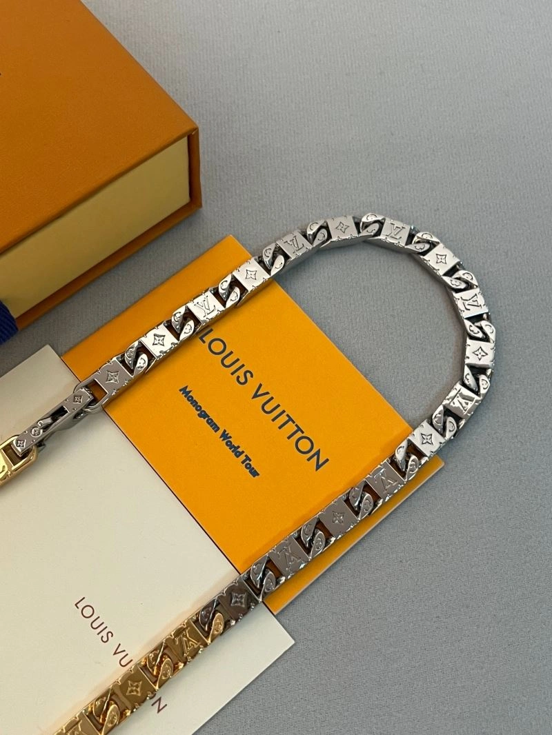 SmoothTexture Louis Vuitton Bracelets 256605