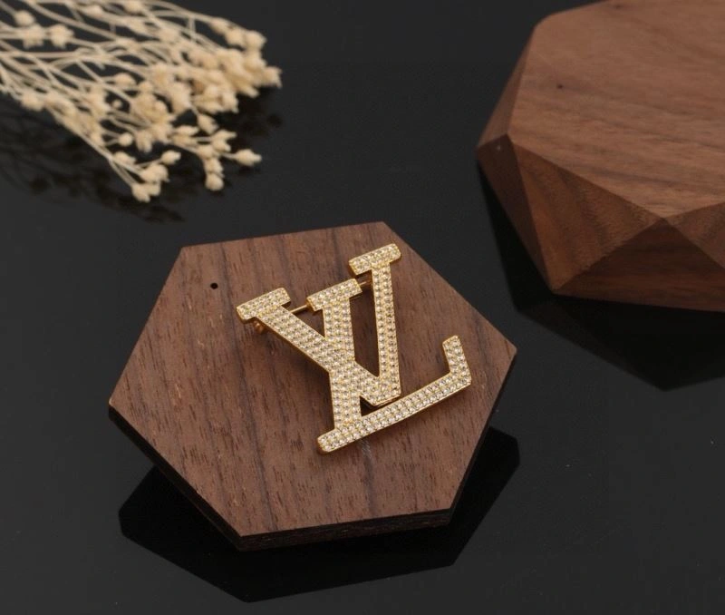 EasyMatch Louis Vuitton Brooches 251550