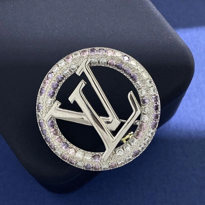MoistureWicking Louis Vuitton Brooches 250950