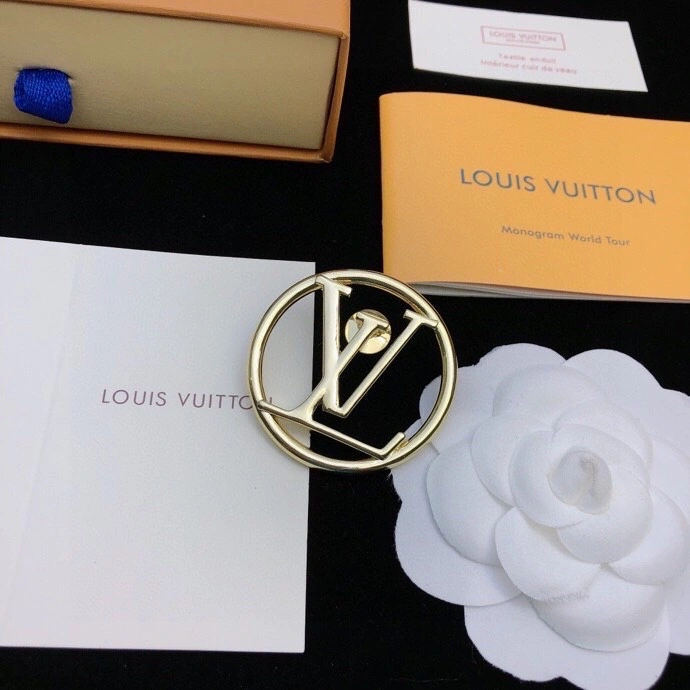 Vibrant Louis Vuitton Brooches 250676