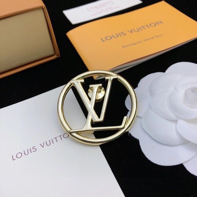 Vibrant Louis Vuitton Brooches 250676