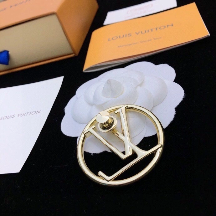 Vibrant Louis Vuitton Brooches 250676